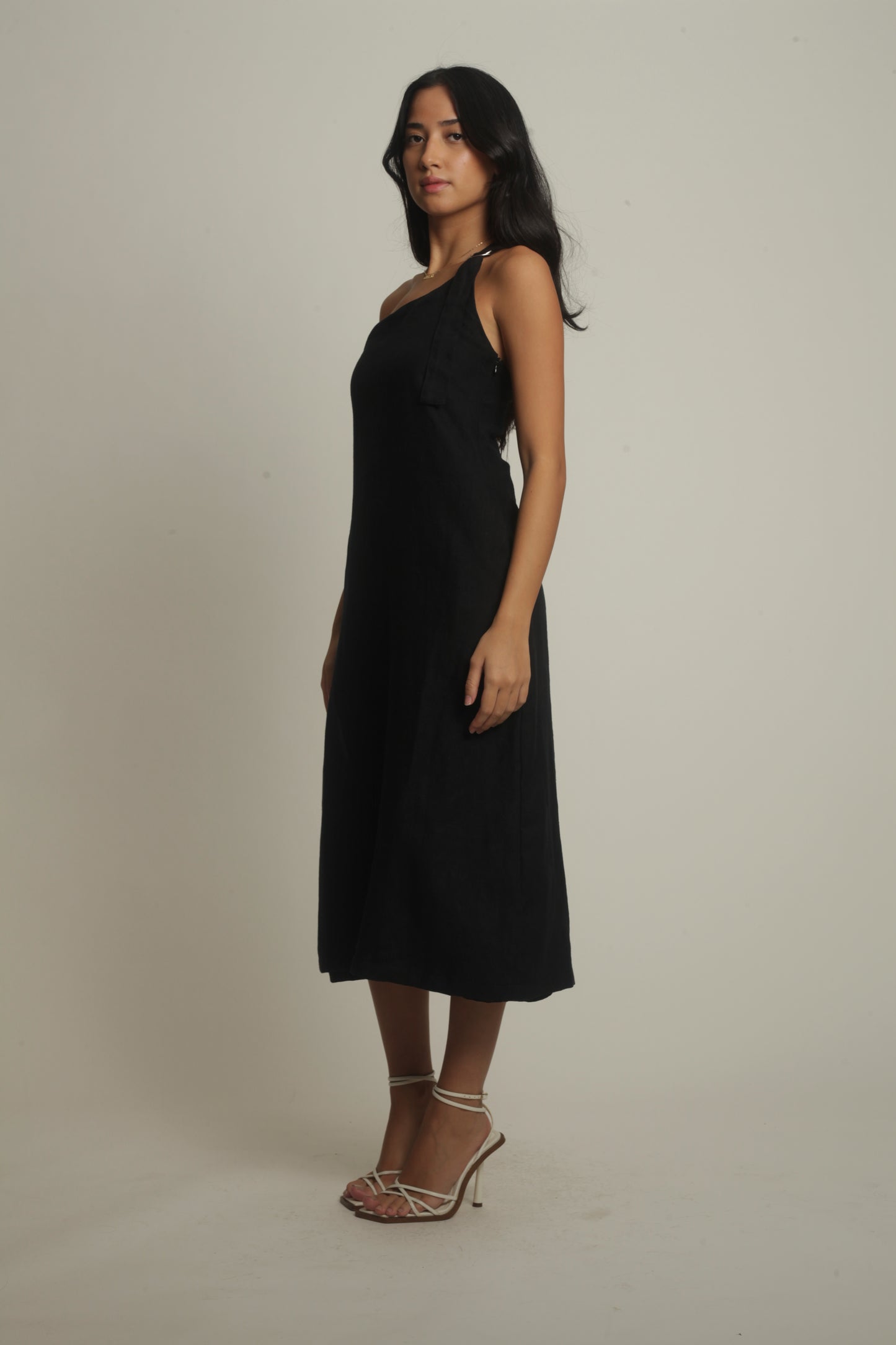 Preorder: Simone Midi Dress