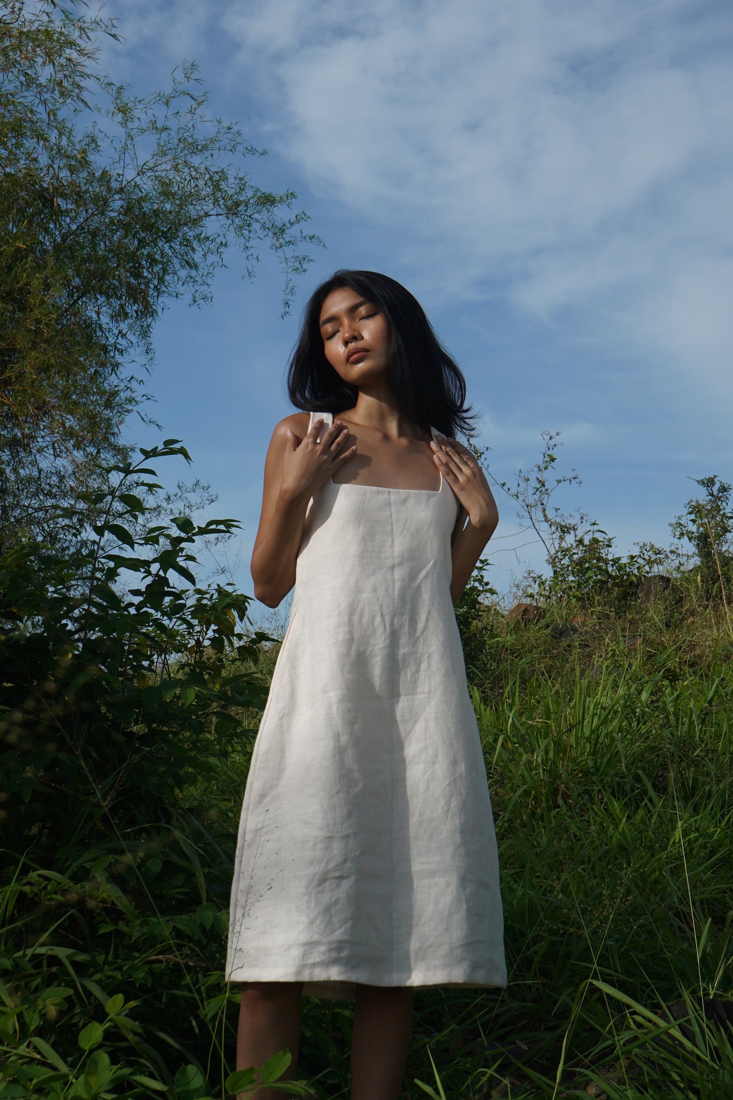 Preorder: Karina Midi Dress – Carino the Brand